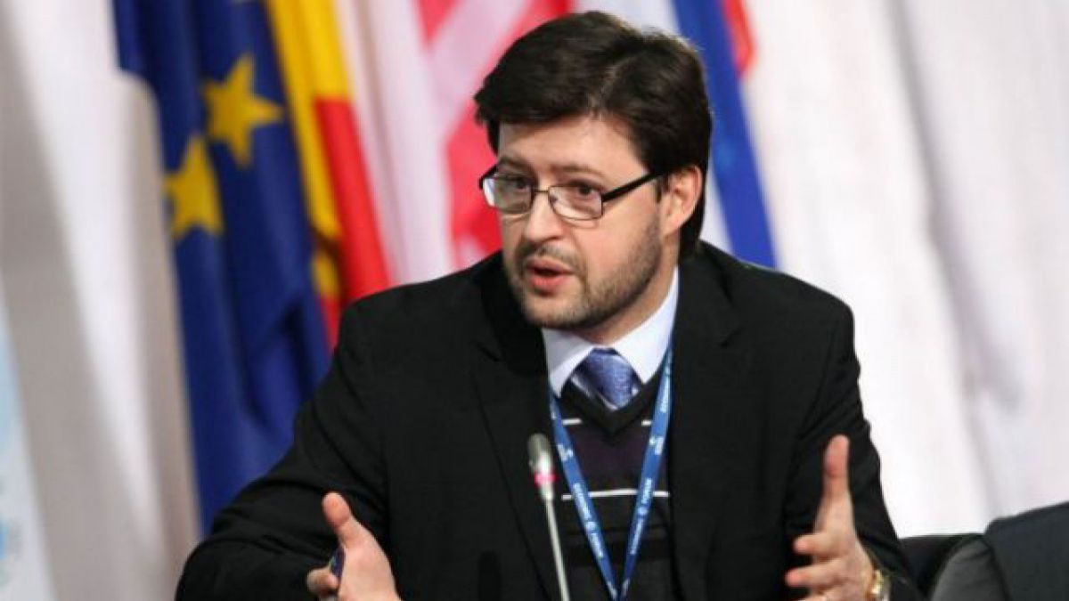 Andrei Popov, despre revocarea deputaților: Tare se teme PD că nu va trece dacă recurge la asemenea subterfugii și minciuni