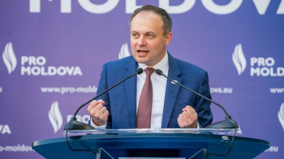 Andrian Candu a fost infectat cu COVID-19
