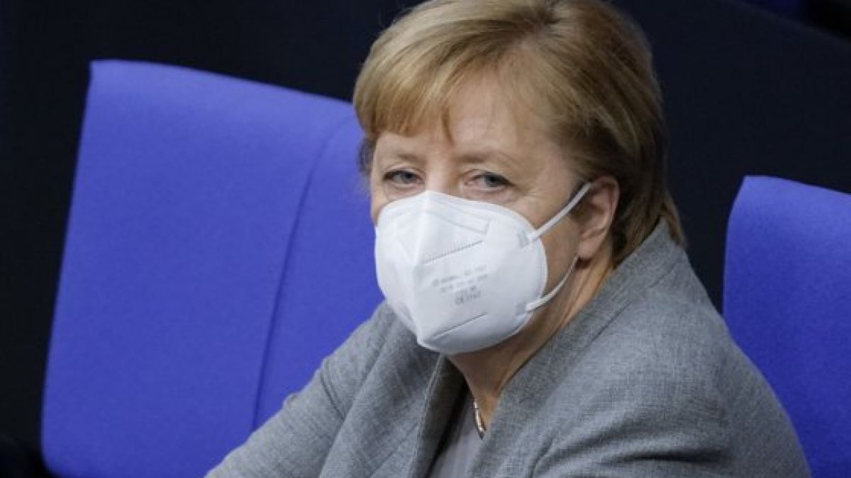 Angela Merkel a făcut rapelul cu un alt vaccin, după ce în aprilie a fost vaccinată cu AstraZeneca