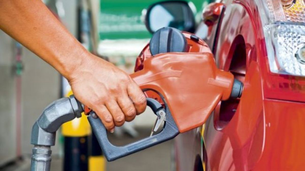 ANRE: Există destul petrol, în stocuri, pentru a acoperi integral necesarul tuturor consumatorilor