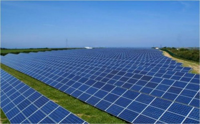 ANRE micșorează tariful pentru energia electrică produsă din surse regenerabile