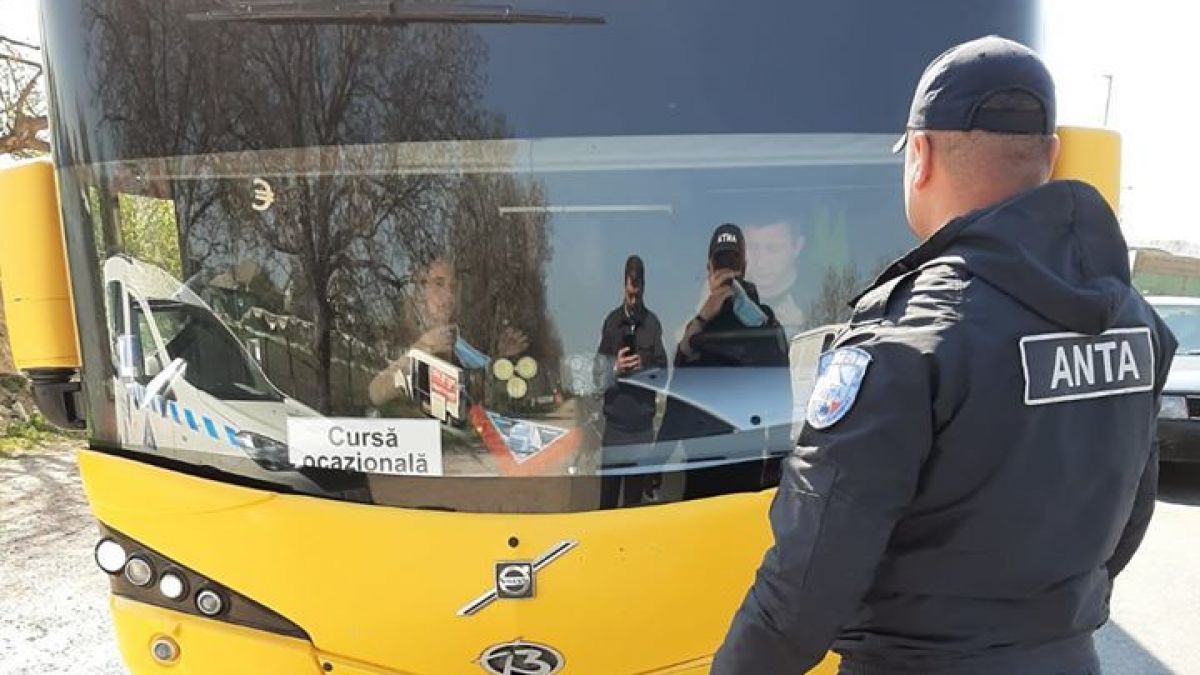 ANTA a sancționat doi transportatori de pe rute internaționale. Autoritățile cehe au fost sesizate în privința operatorului ce transporta moldoveni din Franța