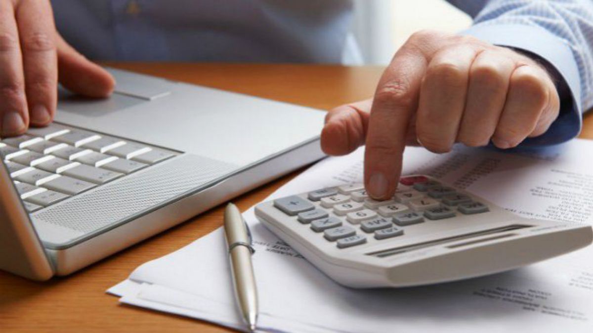 Antreprenorii afectați de restricțiile pandemice ar putea fi scutiți de achitarea unor penalității la taxe până la 1 decembrie 2020