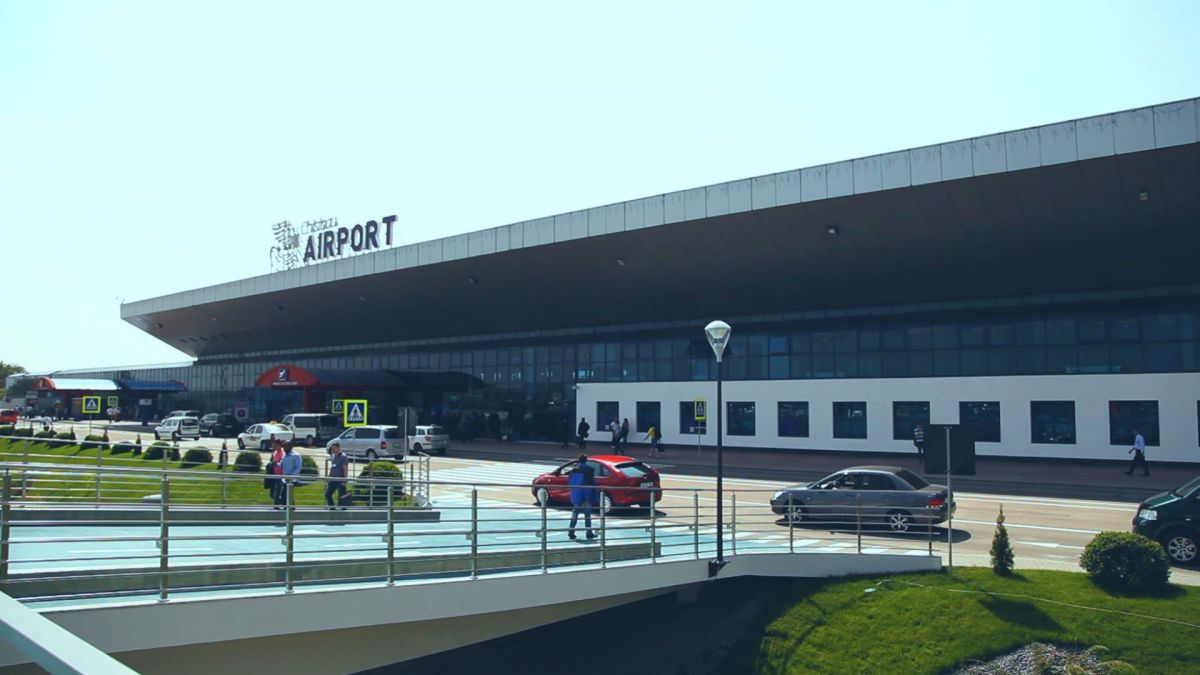 Aproape 90% din investițiile în Aeroportul din Chișinău sunt din contul pasagerilor și împrumuturi