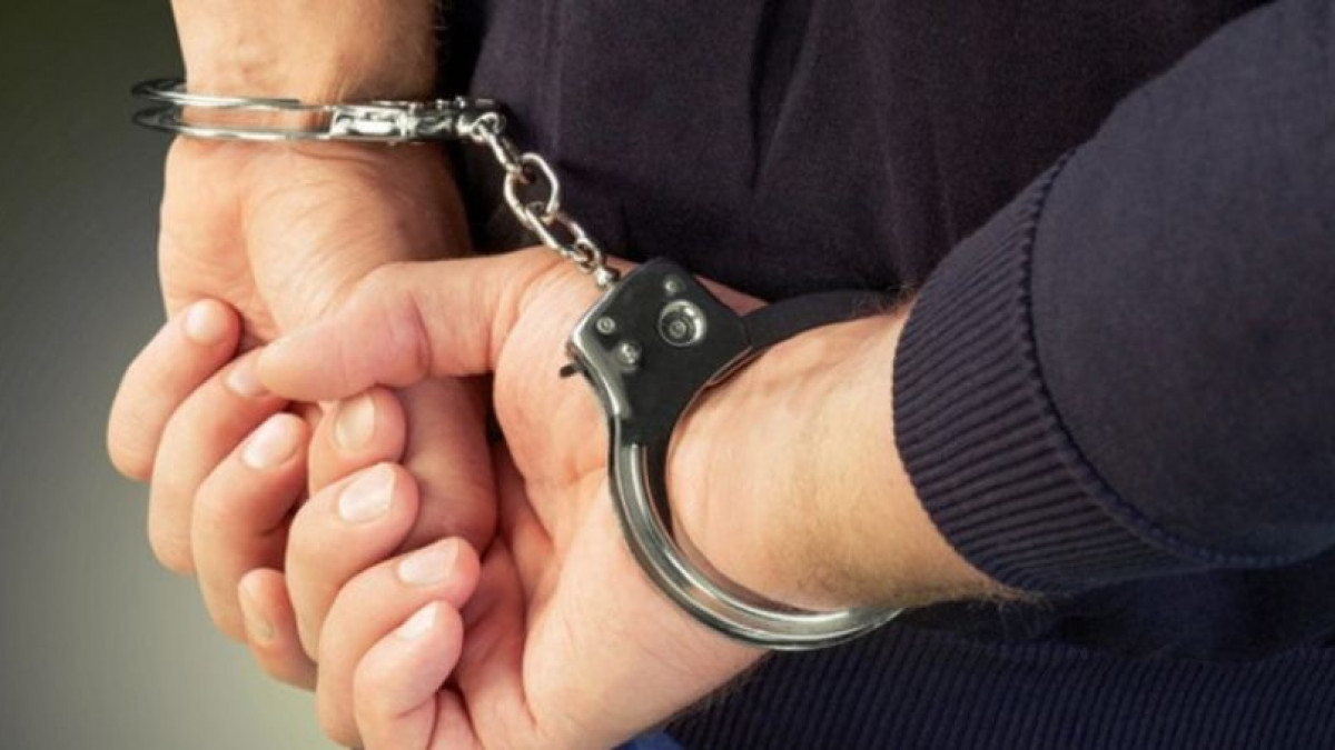 Ar fi deposedat două persoane de apartamente prin fals în acte. Un bărbat din Cahul va fi judecat pentru escrocherie