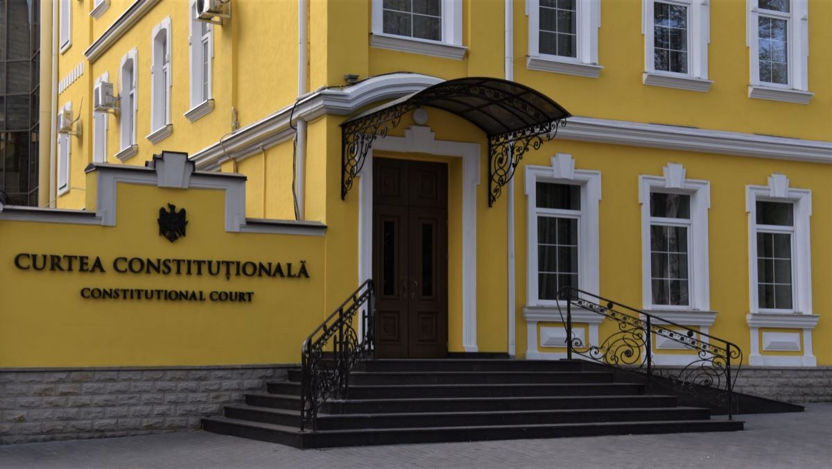 Argumentele CC: De ce a fost declarată neconstituțională legea anti-criză a Guvernului Chicu
