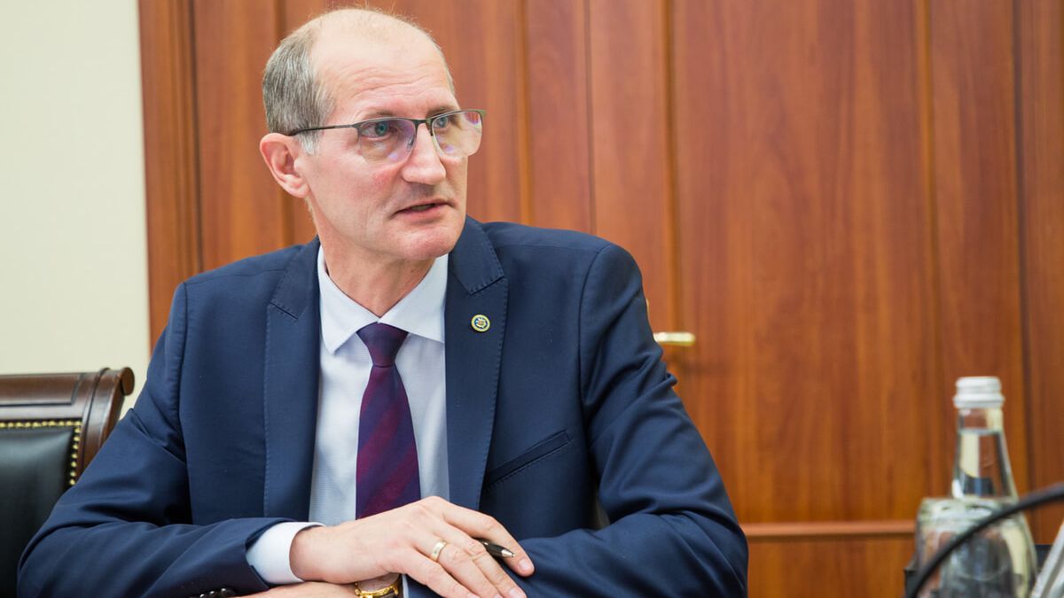 Ministrul Agriculturii: Fermierii nu au suficient combustibil pentru perioada de recoltare. În pericol este securitatea alimentară