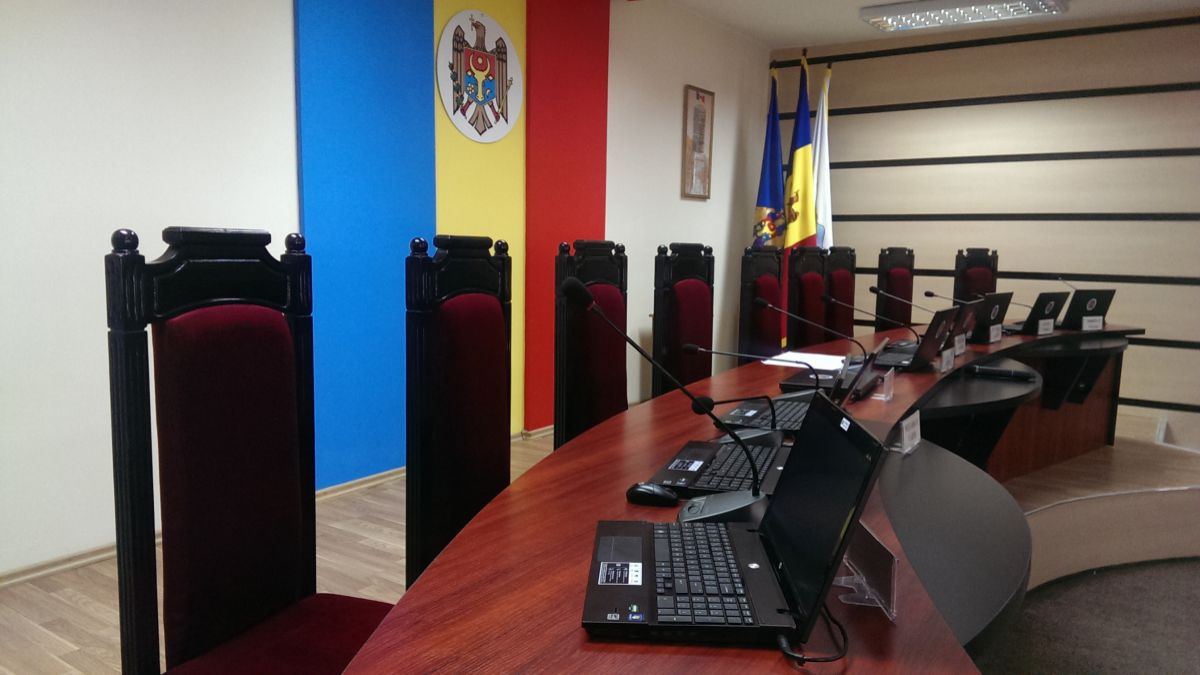 Astăzi expiră mandatul actualei componențe a CEC