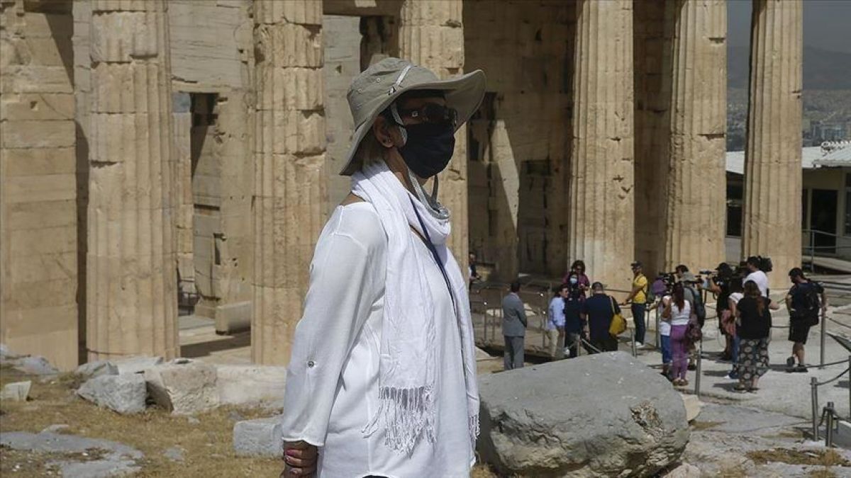 Atena, închisă pe timp de noapte: Grecia anunță noi măsuri pentru combaterea răspândirii coronavirusului