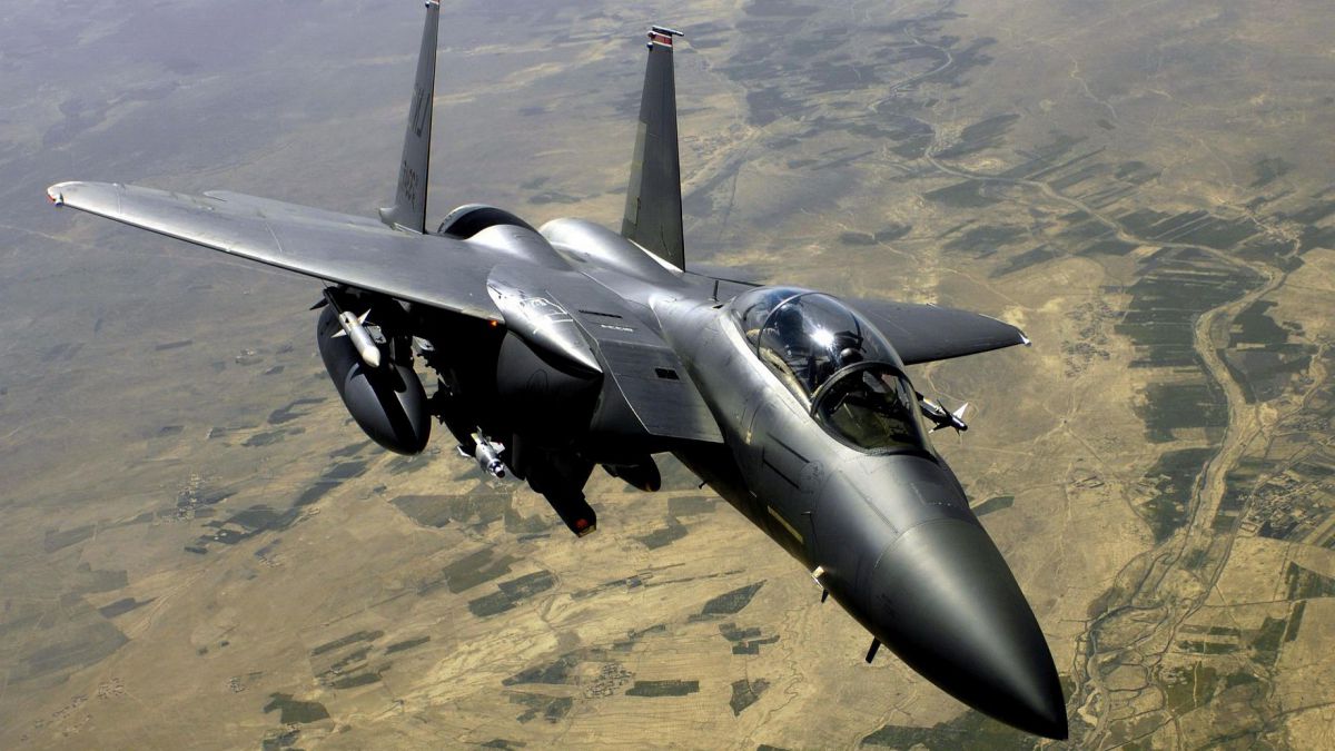 Atenționările Rusiei: Avioanele americane, care zboară în vestul Siriei, vor fi considerate „ținte aeriene”