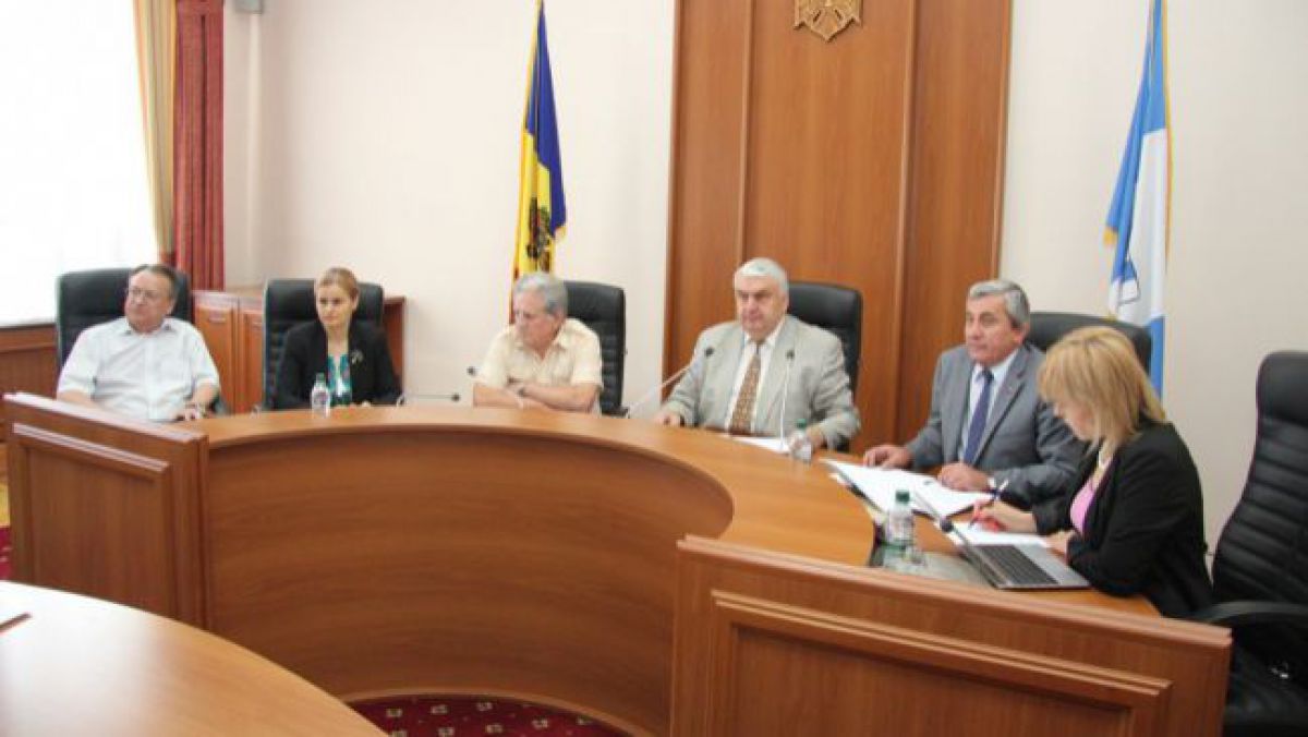 Audit: Facilitățile fiscale acordate în anul 2015 echivalează cu aproape 50% din cheltuielile bugetului de stat