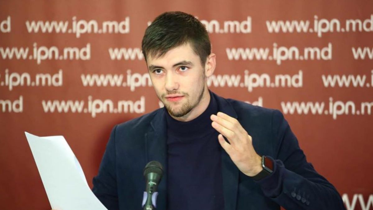 AUR critică decizia CNESP prin care profesorii sunt obligați să se testeze la COVID-19 din banii proprii