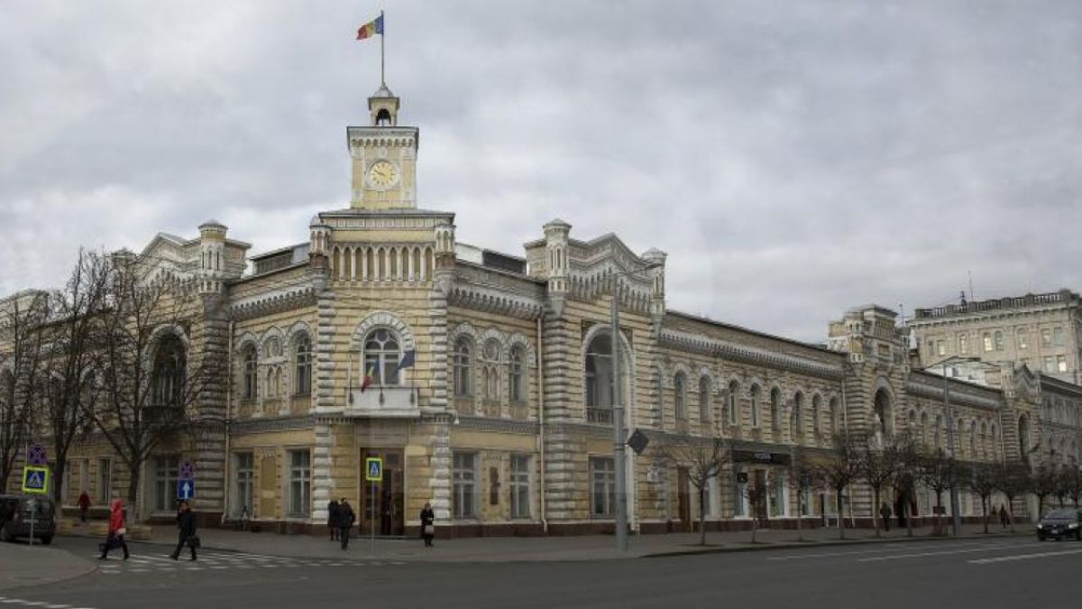 Autoritățile le fac din deget agenților economici din capitală. Ce se va întâmpla cu activitatea celor care nu respectă măsurile de prevenire a COVID-19