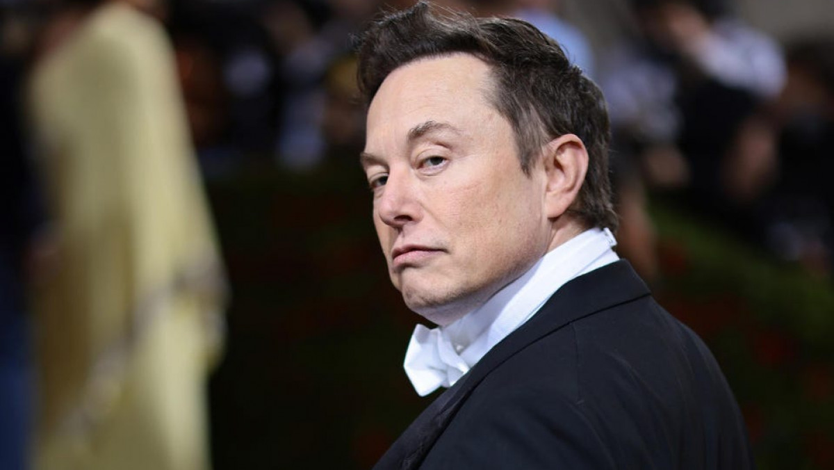 Averea lui Elon Musk a scăzut cu 10 miliarde de dolari într-o zi din cauza acuzațiilor de hărțuire sexuală
