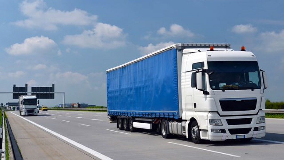 Azerbaidjan a oferit o cotă suplimentară de autorizații pentru transportatorii moldoveni de marfă
