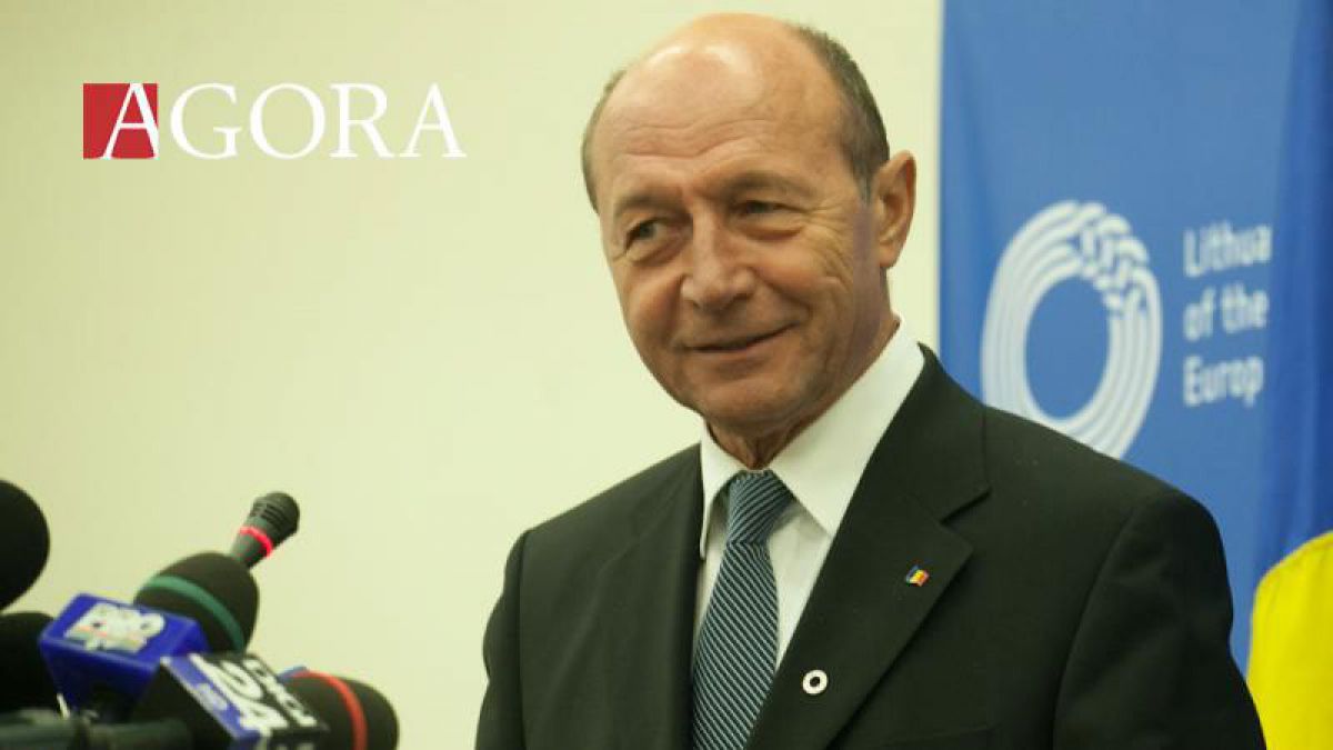 Băsescu, pe scenă în PMAN, de Centenar: „Unii spun că e greu să faci Unirea. Nu le e rușine?”