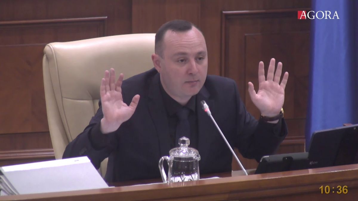 Batrîncea spune că Durleșteanu ar fi fost presată: „Cineva din afara țării a discutat cu această doamnă”