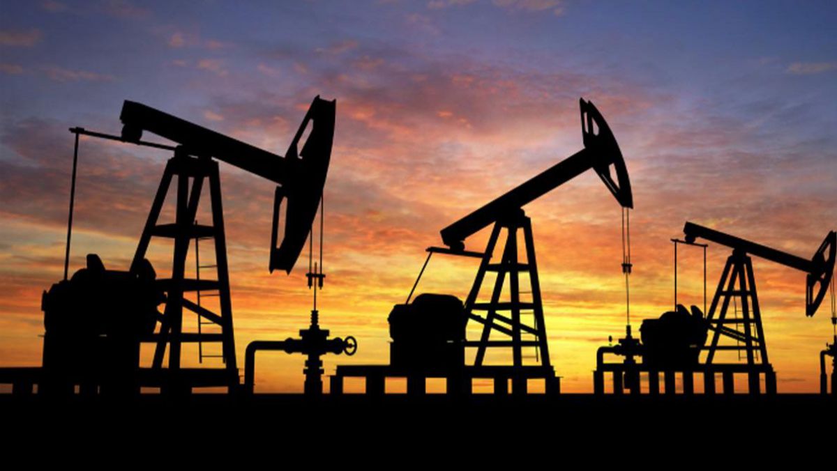 Bloomberg: Industria petrolieră are nevoie de 500 de miliarde de dolari pentru a supraviețui