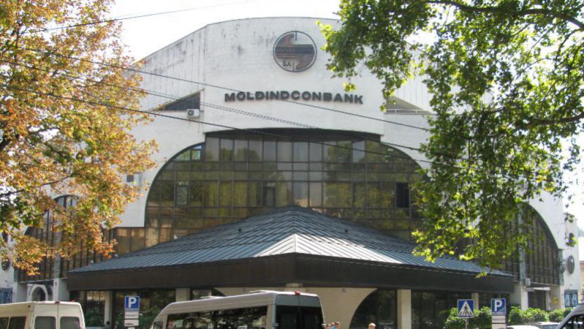 BNM explică de ce a intervenit la Moldindconbank