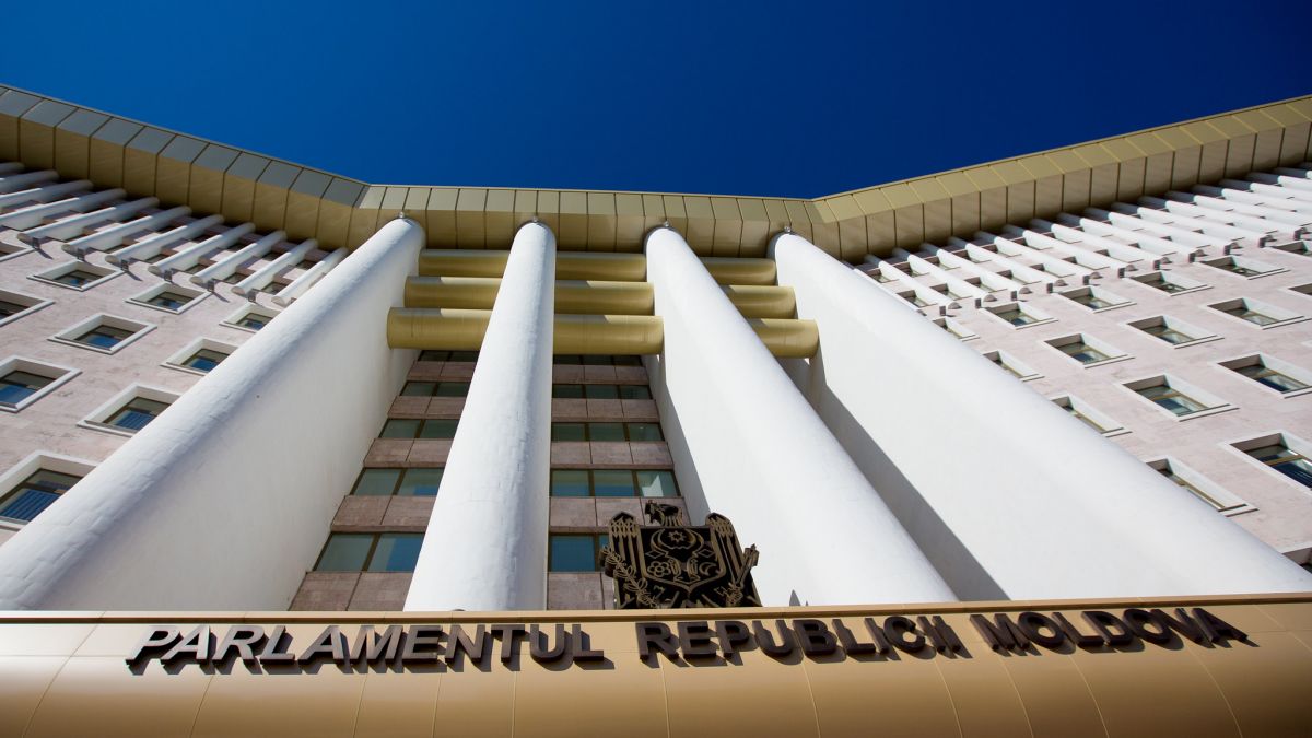 Cabinetul propus de Natalia Gavrilița nu s-a prezentat la ședința Comisiei juridică, numiri și imunități