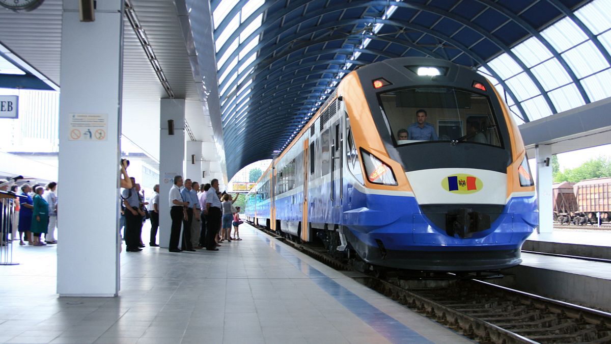 Călătoriile cu trenul ar putea fi subvenționate pentru mii de tineri din Iași, Chișinău și Odesa