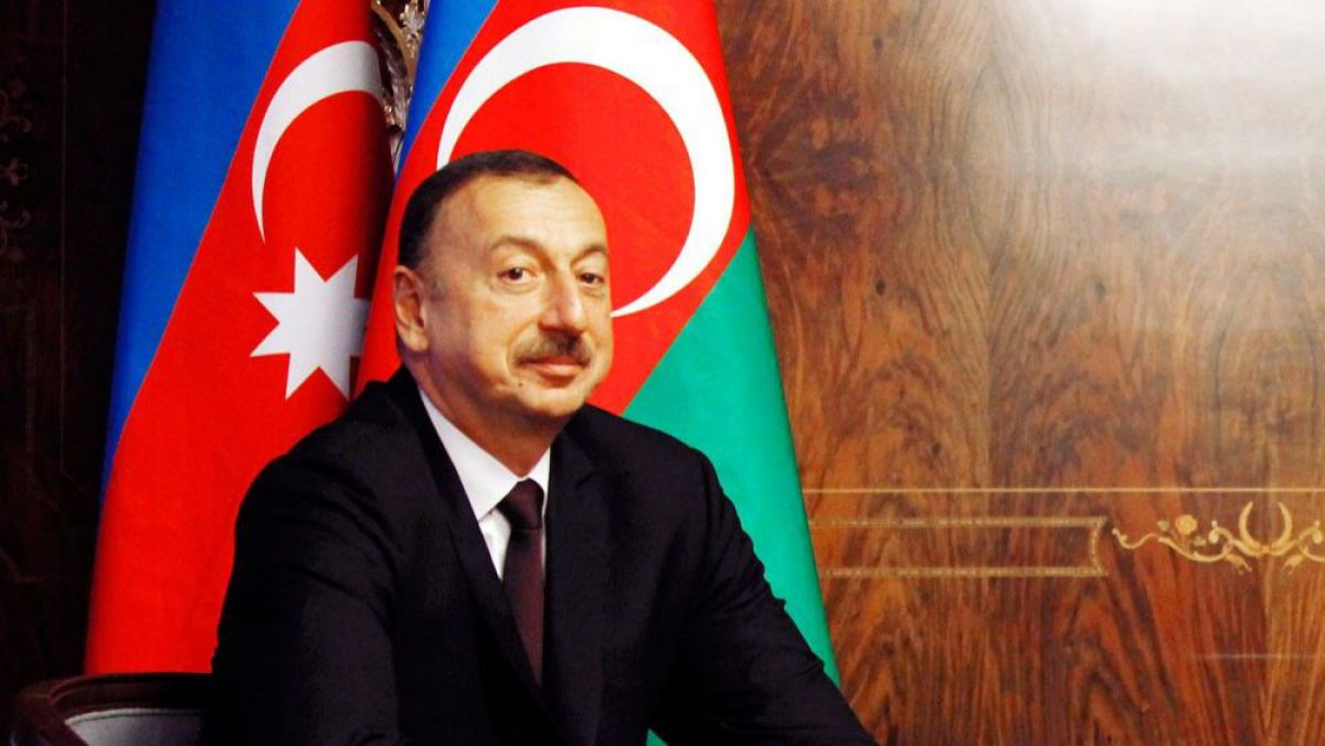 Candidați marionete și semnale de falsificări ale voturilor în Azerbaidjan. Ilham Aliev se îndreaptă spre al patrulea mandat