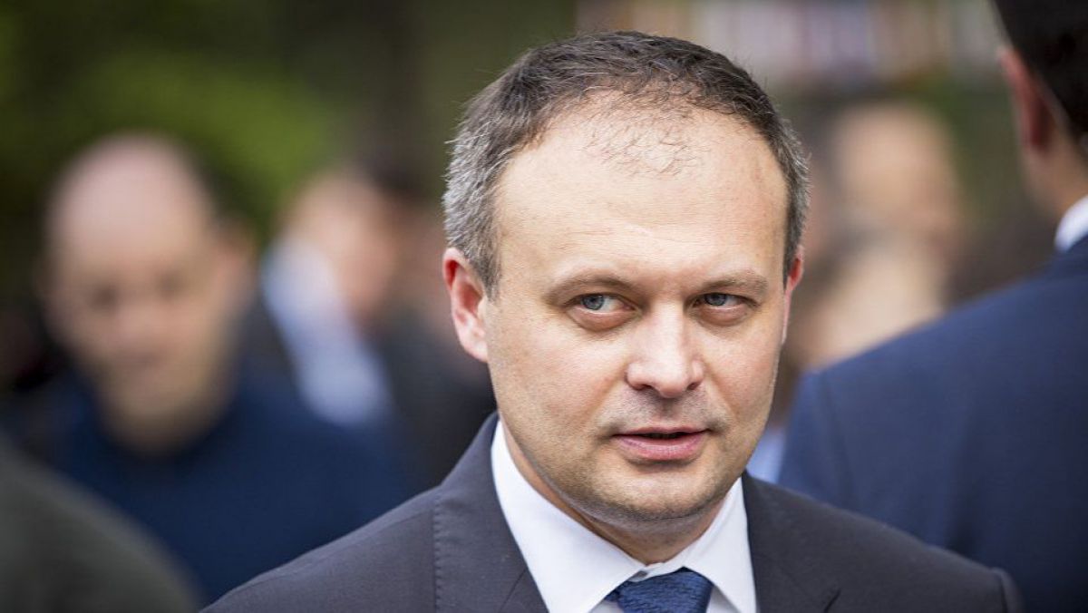 Candu cere audieri parlamentare în cazul expulzării celor șapte cetățeni turci
