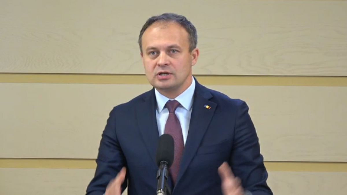 Candu vrea audieri parlamentare pe implemetarea Codului Educației