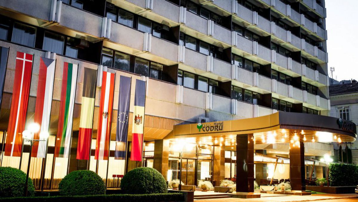 Care este valoarea de piață a hotelului Codru