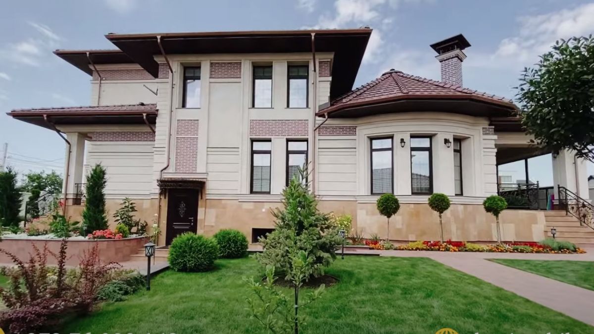 Casa de lux, trecută pe numele fiicei fostului procuror al capitalei Ștefan Șaptefrați, se vinde cu 1,1 milioane de euro (VIDEO)