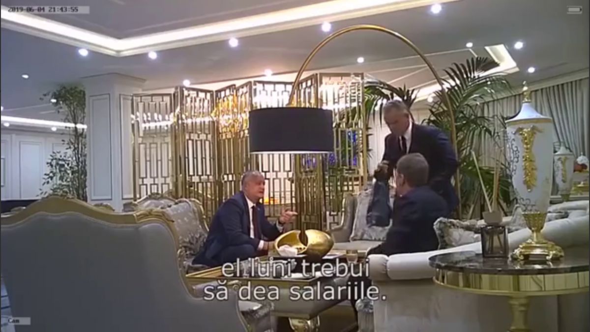 Cazul „sacoșei” transmise lui Dodon: PG afirmă că „nu poate legal să se autosesizeze” și-l cheamă pe Reniță să depună un denunț oficial