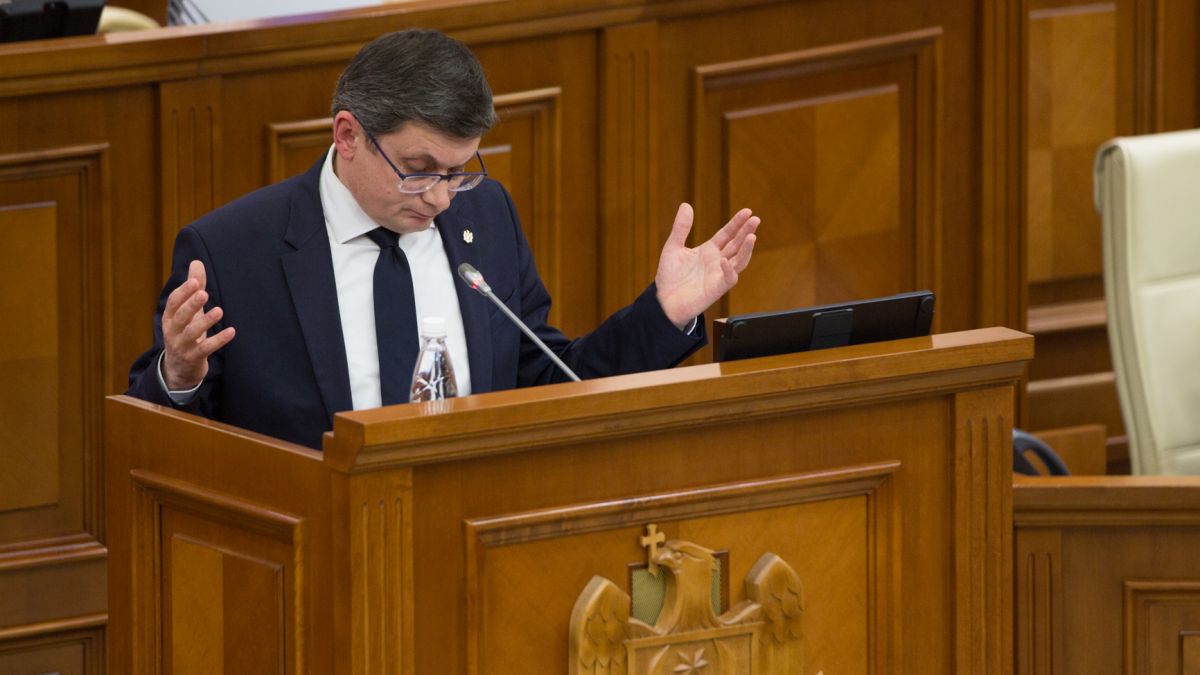 CC: Desemnarea lui Igor Grosu pentru funcția de premier este CONSTITUȚIONALĂ