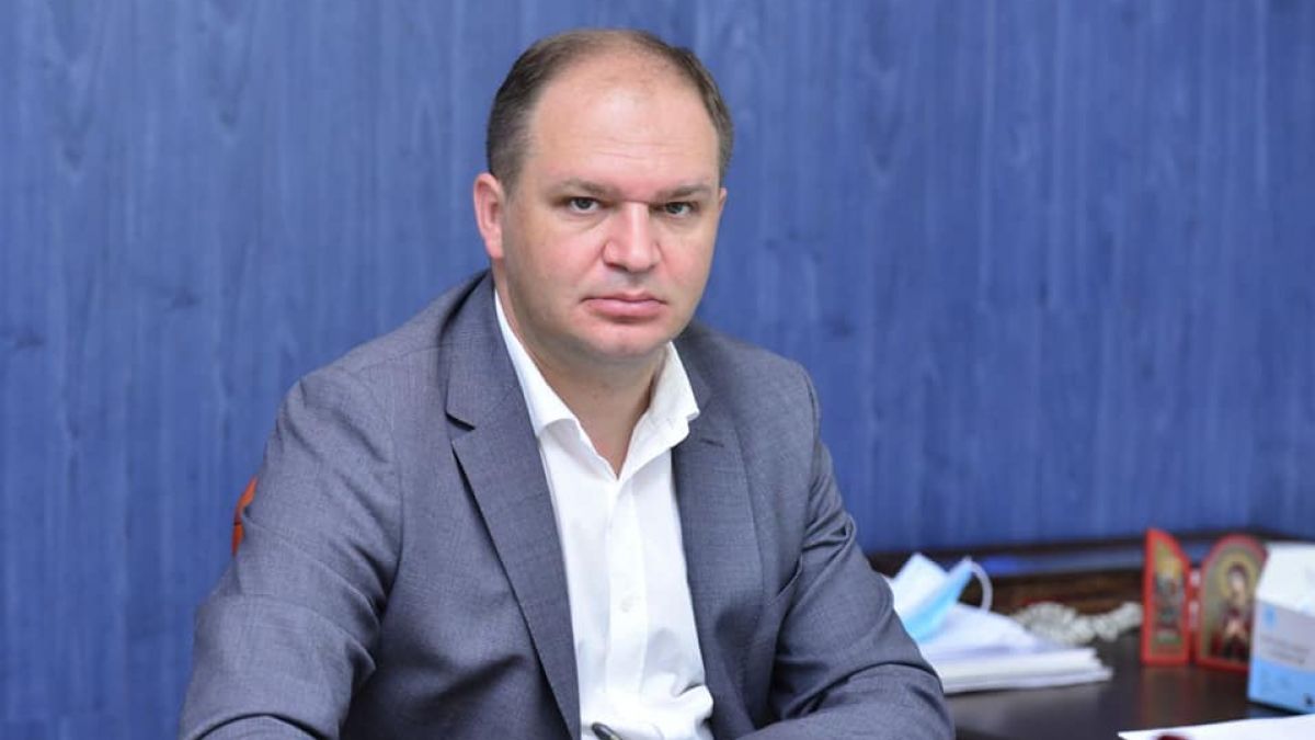 Ceban susține că ar fi urmărit: „Nu vă chinuiți să aflați unde sunt intrările în Primărie și în cabinet. Vă invit, welcome”