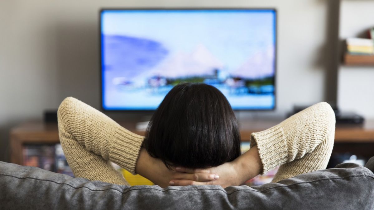 CEC: Dezbaterile electorale pot fi organizate atât la televiziunea publică, cât și în alte studiouri TV