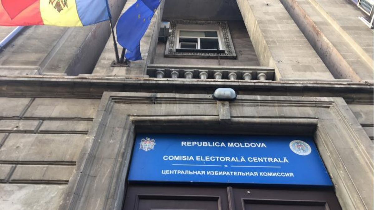 CEC nu va sancționa PAS, urmare a sesizării BECS privind utilizarea imaginii Maiei Sandu în campania electorală