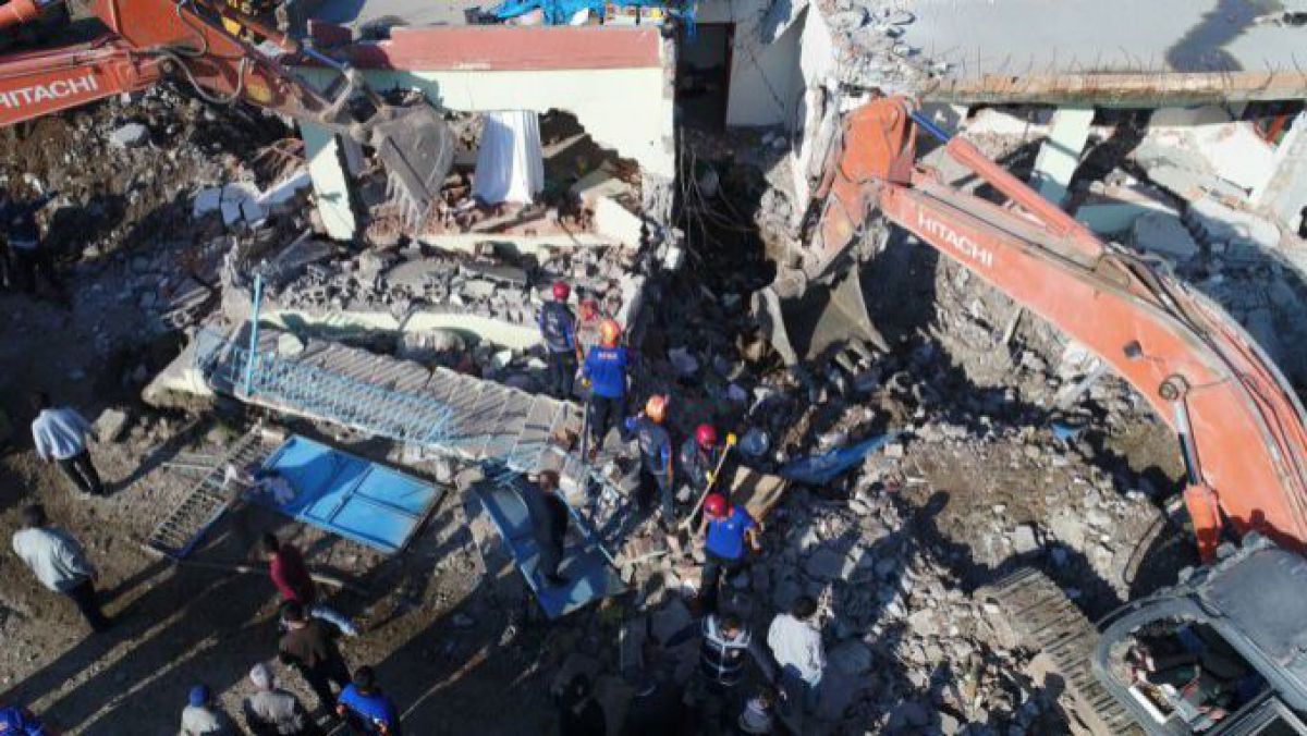 Cel puțin 19 răniți, în urma unui cutremur cu magnitudinea de 5,1 în sud-estul Turciei
