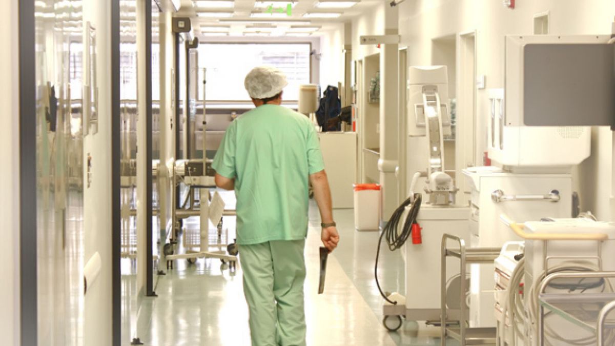 Cele cinci regiuni din Republica Moldova, colorate în roșu, din cauza infecției de COVID-19