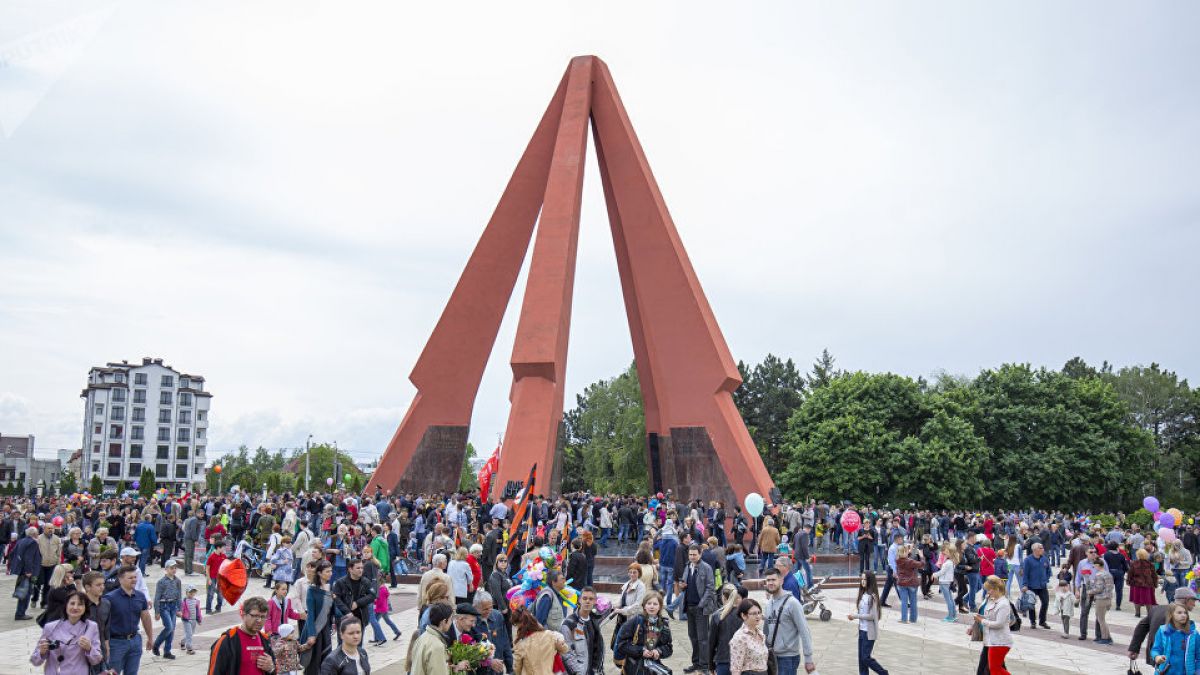 Celebrarea Zilei Victoriei pe 9 mai ar putea fi amânată pentru 24 august