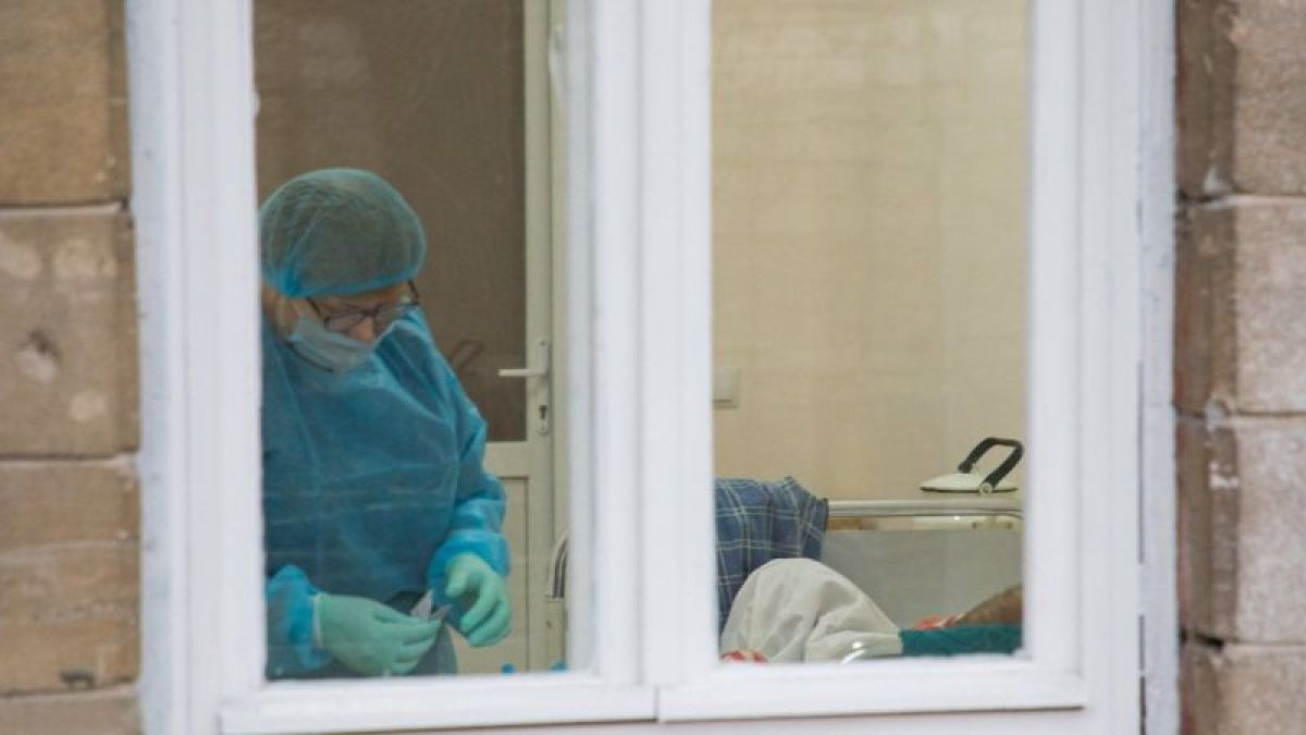 Centrul Covid al Spitalului Regional Comrat este supraaglomerat: „Virusul a devenit mai agresiv, oamenii vin la noi într-o stare mai gravă”
