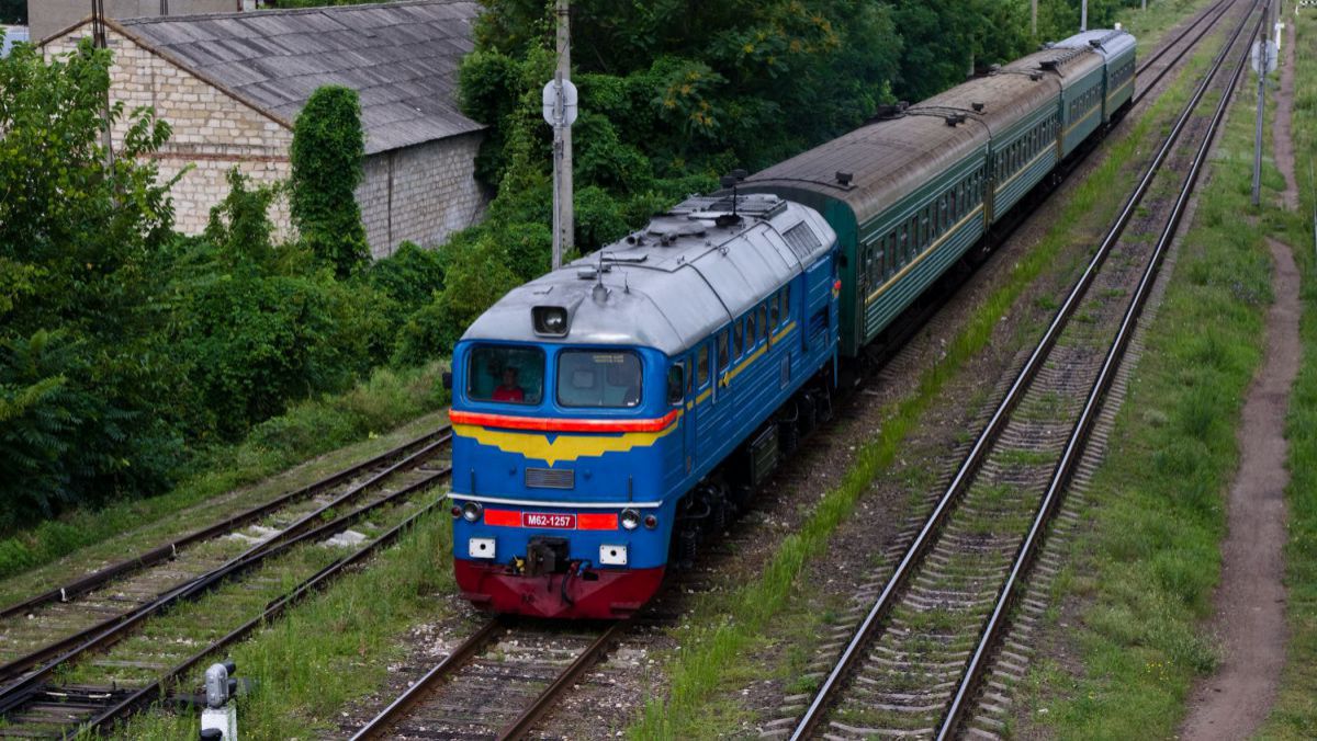 CFM intenționează să reabiliteze o porțiune de cale ferată. Invită companiile la licitație
