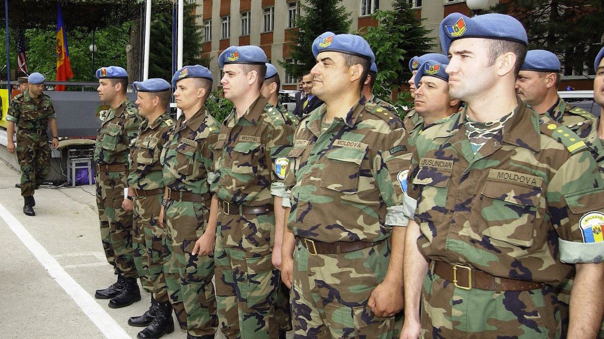 Cheltuielile pentru Apărare, în scădere bruscă în ultimii ani