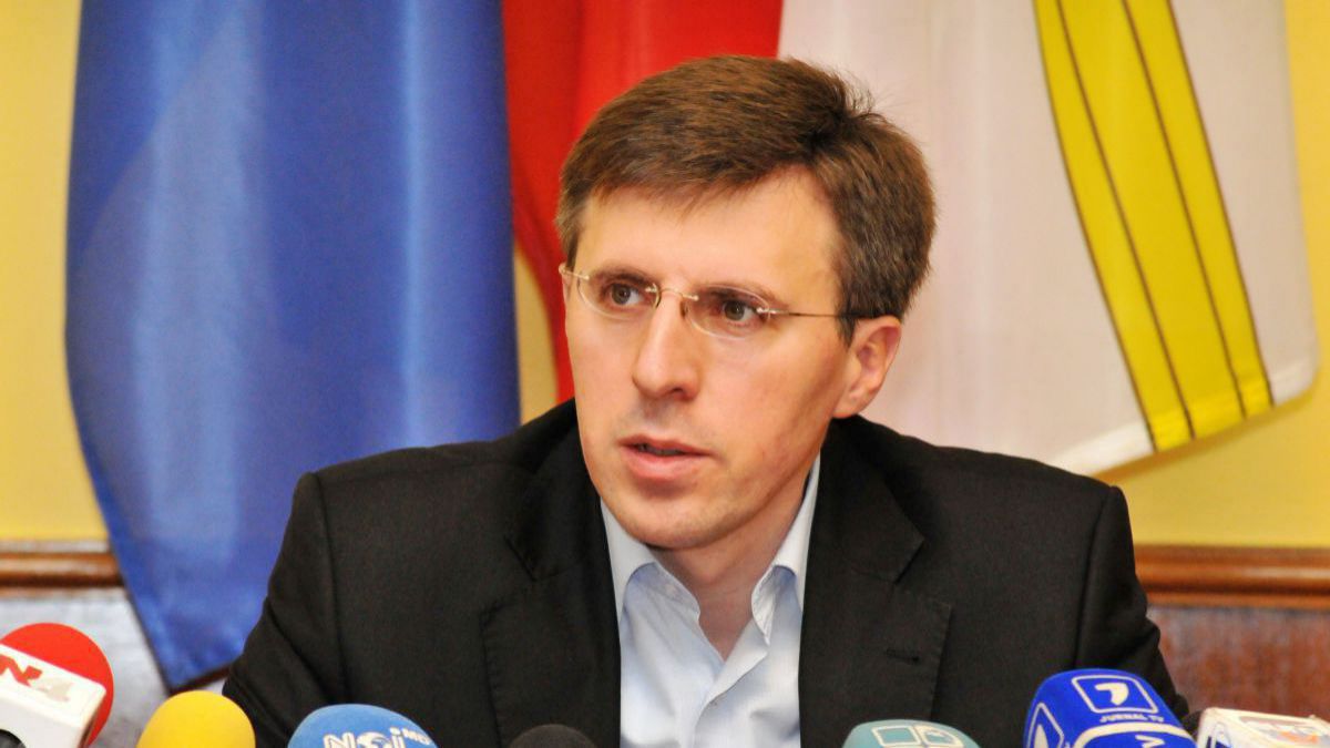 Chirtoacă, un mesaj pentru Năstase și Sandu: „Chiar dacă vă faceți că nu mă vedeți, voi continua să susțin protestele”