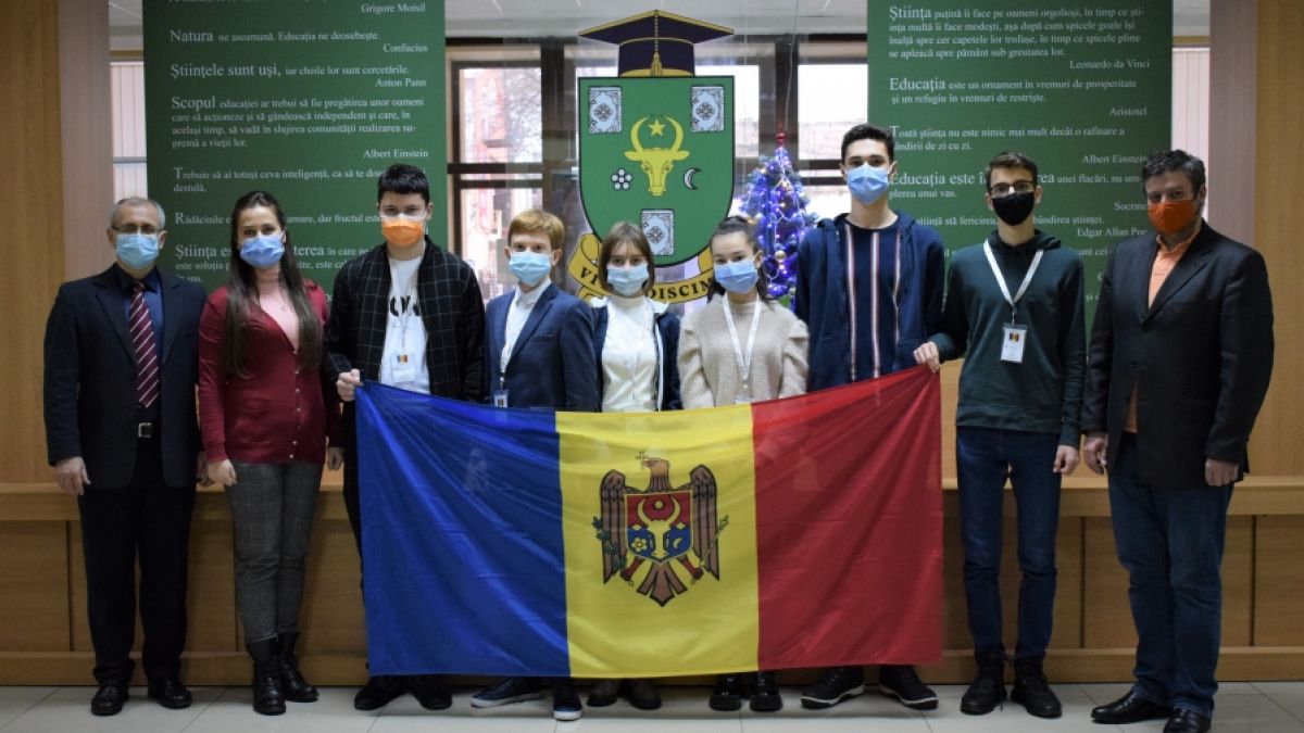 Cinci elevi din țară au cucerit bronzul la Olimpiada Internațională de Științe