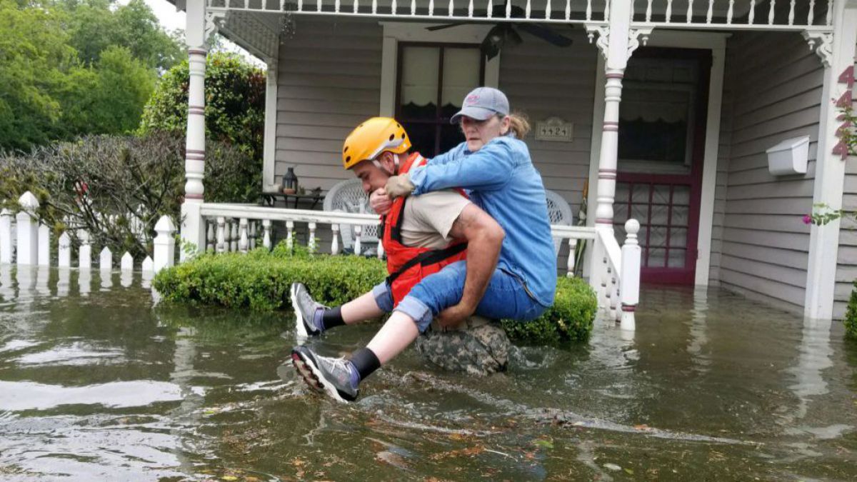 Cinci fotografii emoționante cu uraganul Irma! Trump a declarat stare de urgenţă