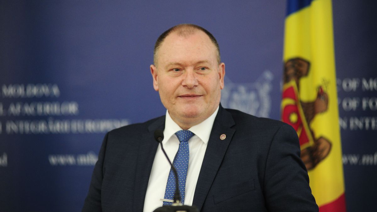Ciocoi: „Nu există limite financiare pentru a deschide orice număr de secții de votare”. Opinia premierului interimar legată de votul în diasporă