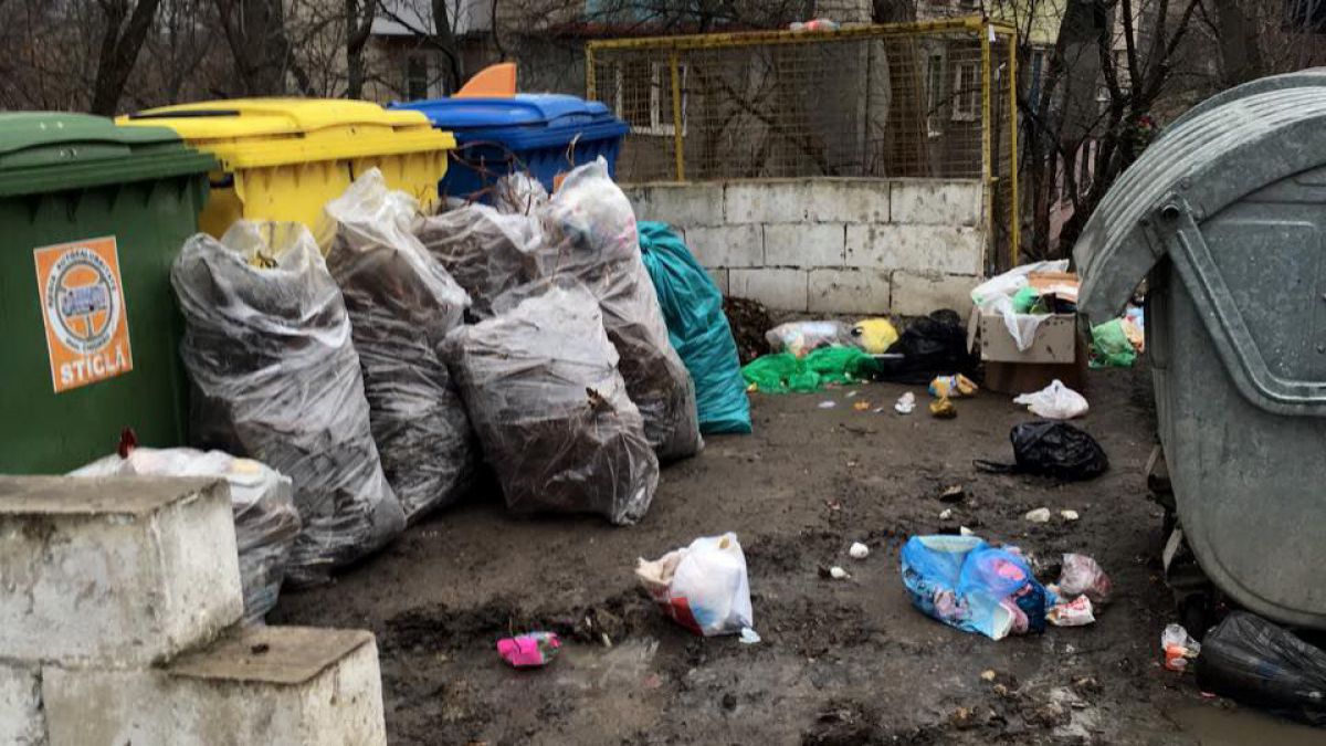 Colectarea gunoiului în municipiul Chișinău ar putea să se facă conform unui nou concept. Silvia Radu: „Acum e o anti-sanitarie totală”