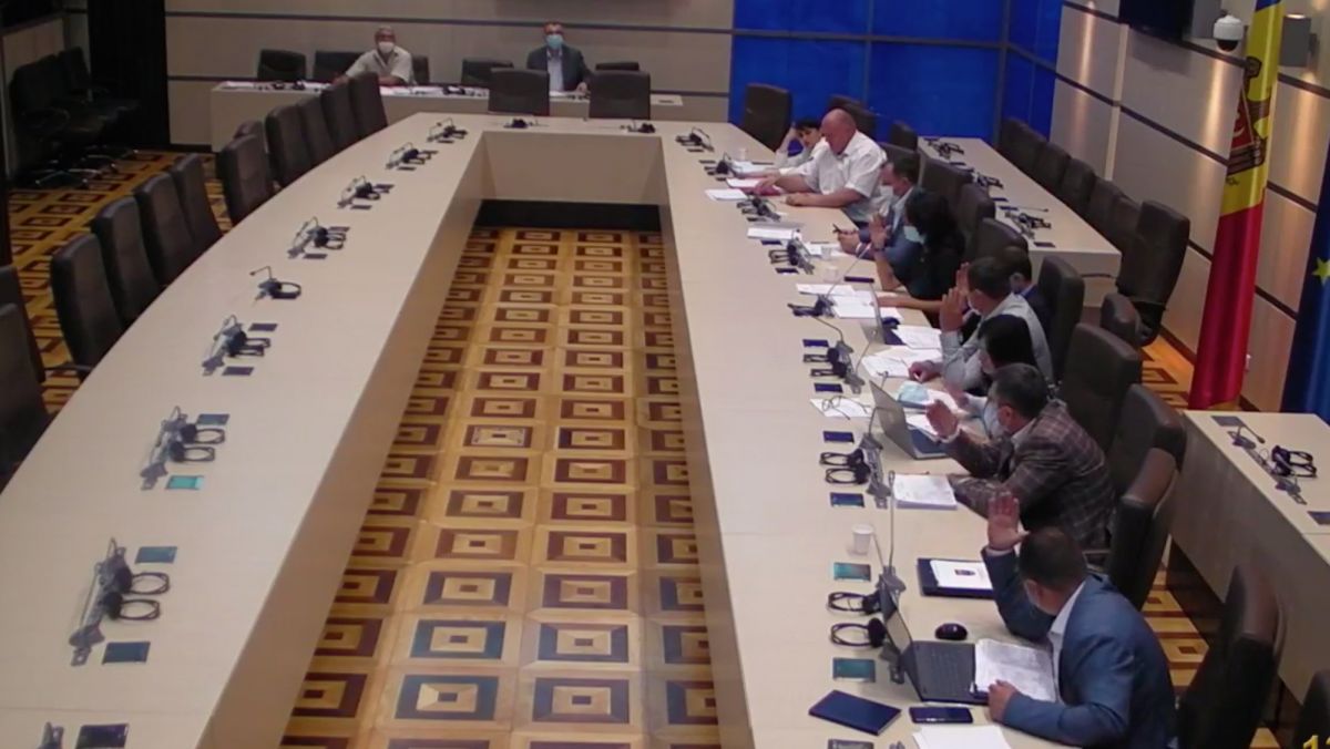 Comisia juridică a avizat pozitiv inițiativa de de modificare a Legii cu privire la Procuratură. Vasile Bolea: „Propunerea nu se încadrează în strategia pe justiție”

