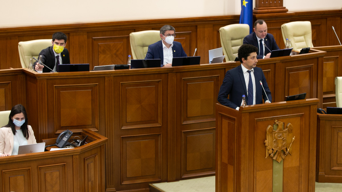 Un audit de performanță ar putea fi efectuat în cadrul Consiliului Concurenței. Recomandările Comisiei pentru examinarea eficienței aplicării reglementărilor din sectorul produselor petroliere
