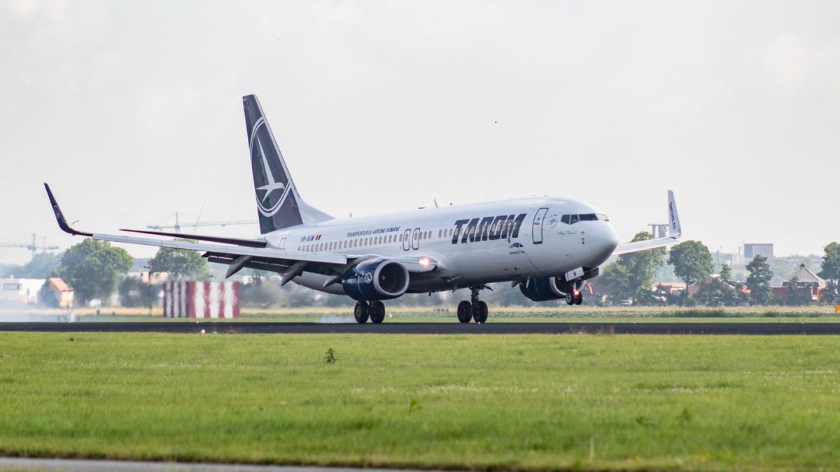 Compania TAROM suspendă zborurile comerciale spre și din R. Moldova și Israel până pe 15 octombrie