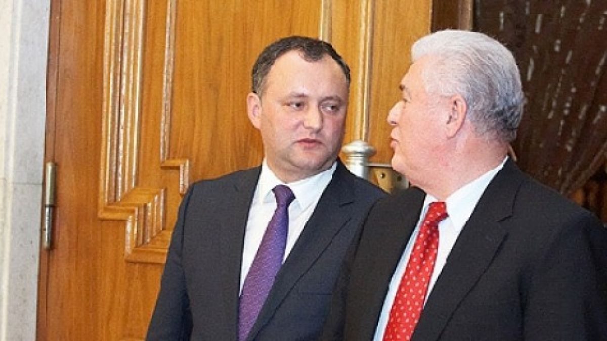 Comuniștii și socialiștii au contestat la CEC folosirea imaginii Maiei Sandu în campania electorală a PAS